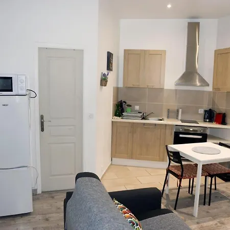 Proche Centre-ville Apartamento Niza